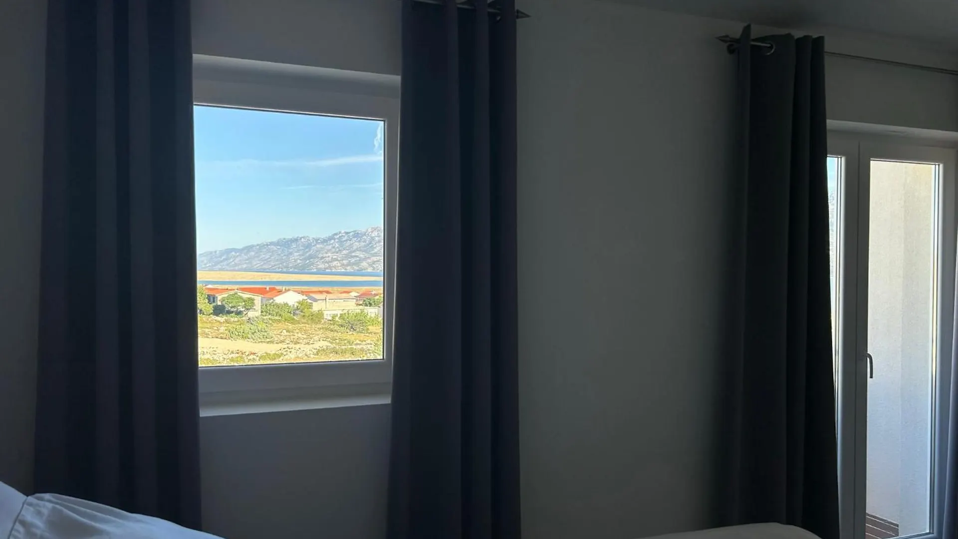 Apartmani Jakovinovic Ražanac شقة